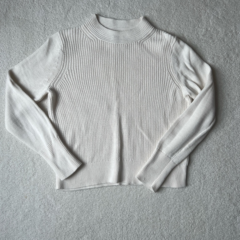 Banana Republic Cream Ribbed Mock Neck Sweater